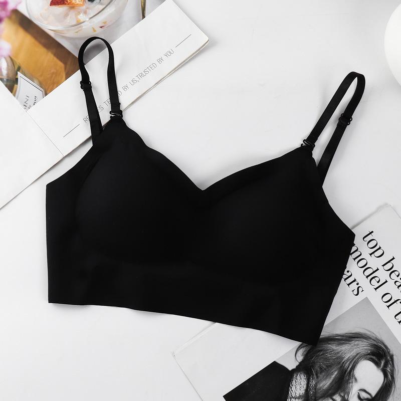 Big halter underwear, women's sling vest, gather without a trace, put on the bottom, anti-light tube top, beautiful back, sexy style