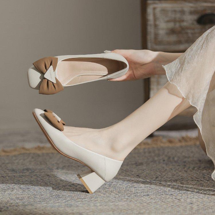 

Туфли на высоком каблуке французские ретро банты квадратная голова легкие ротовые чехлы для ног удобные мягкие кожаные женские туфли на толстом каблуке универсальные одинарные туфли женские 41