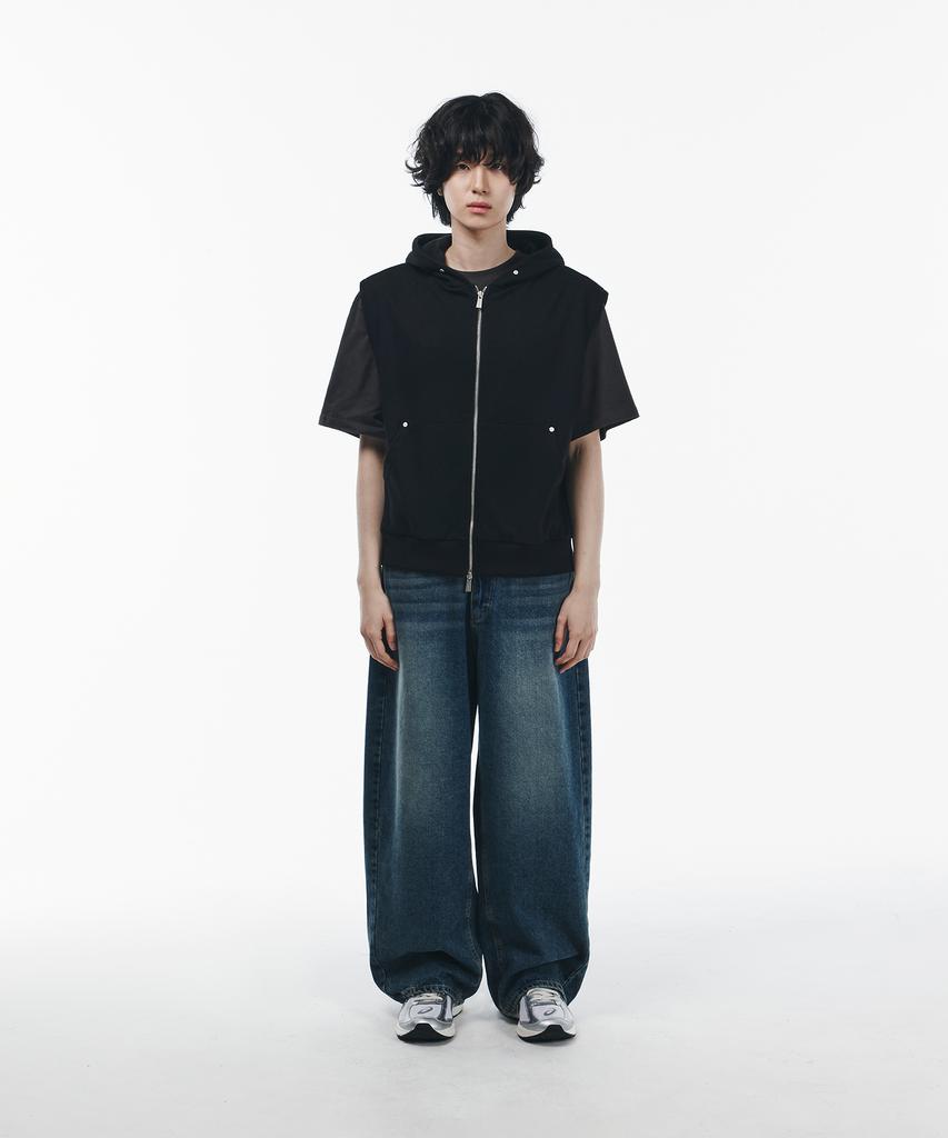 Signature Rivet Hooded Sleeveless Vest [Black]