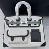 2026 neue Leder-Damenhandtasche Swift-Leder mit Canvas 35CM Platin-Tasche Cargotasche tragbare Schulter-Damenhandtasche