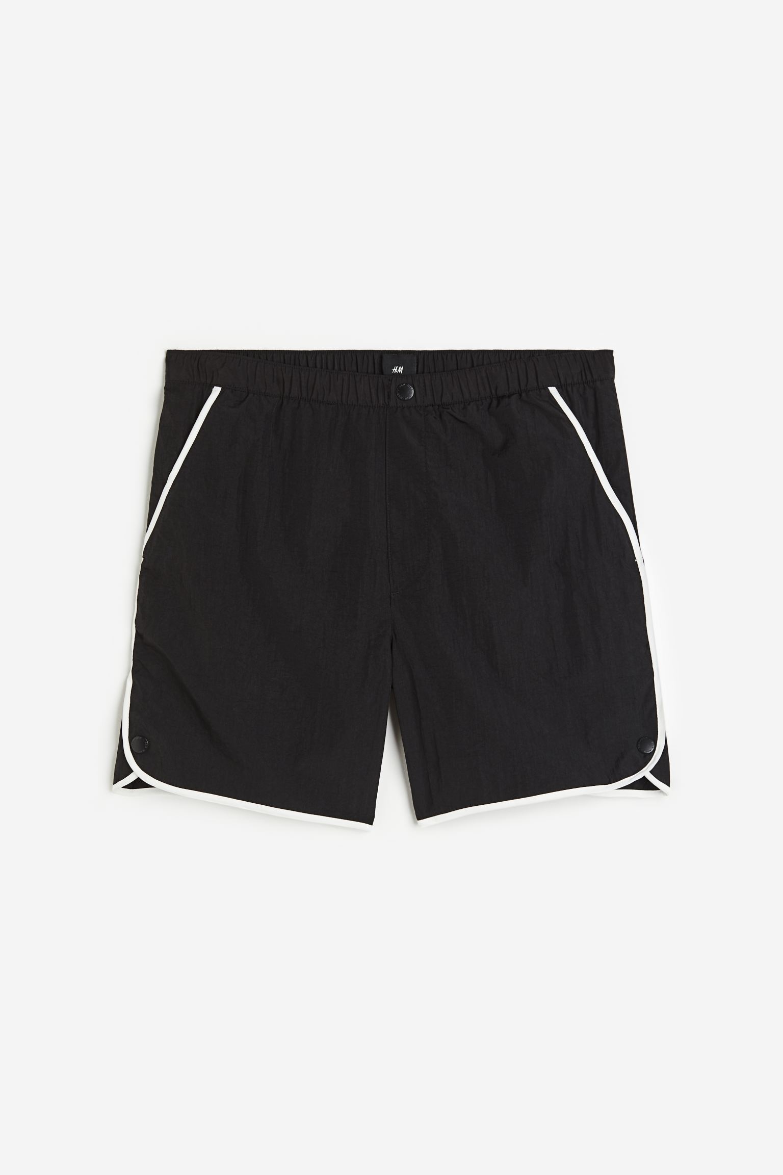 

Regular Fit Nylon shorts