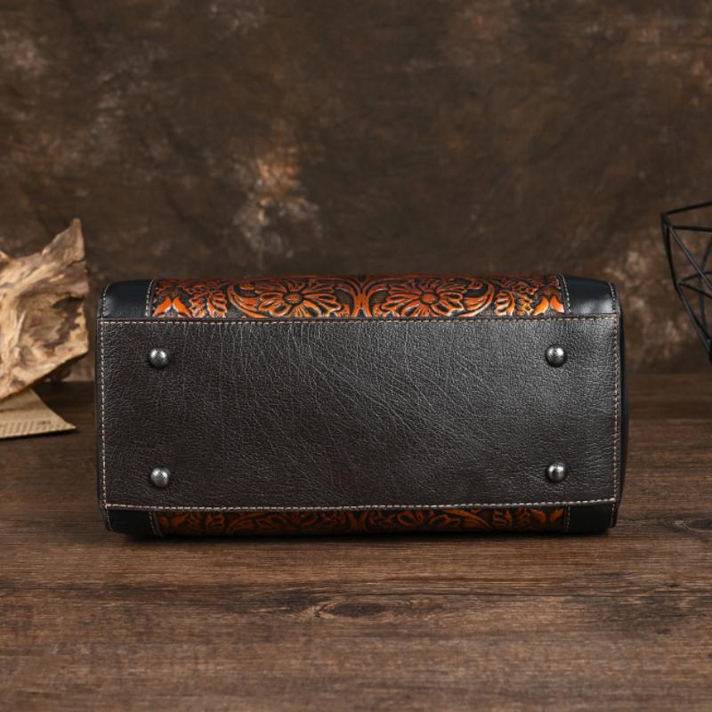 Johnature Genuine Leather Women Retro Bag Large Capacity Luxury Handbag Handmade Cowhide Carving Shoulder Bags