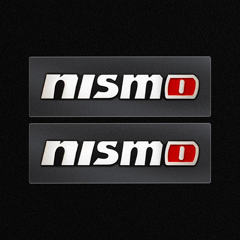 Náhodné 3D samolepky do interiéru auta Znak na volant auta Styling Pro Nissan Nismo Almera Tiida Juke Teana Qashqai 350Z 370Z GTR