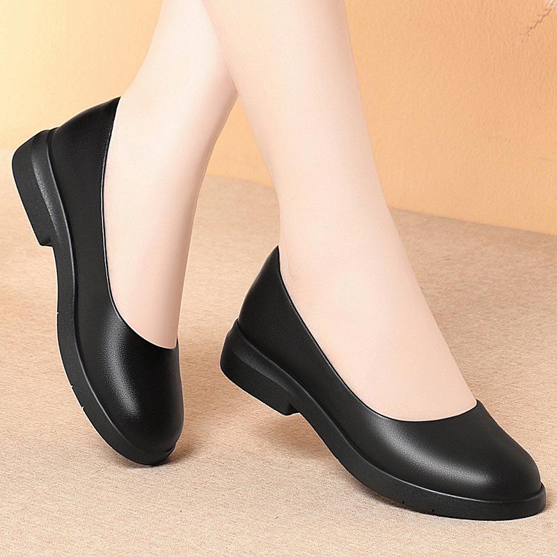 Low Heel Round Toe Work Shoes Black Single Shoes Professional Formal Shoes Women's Shoes Comfortable Middle-Aged Leather Shoes