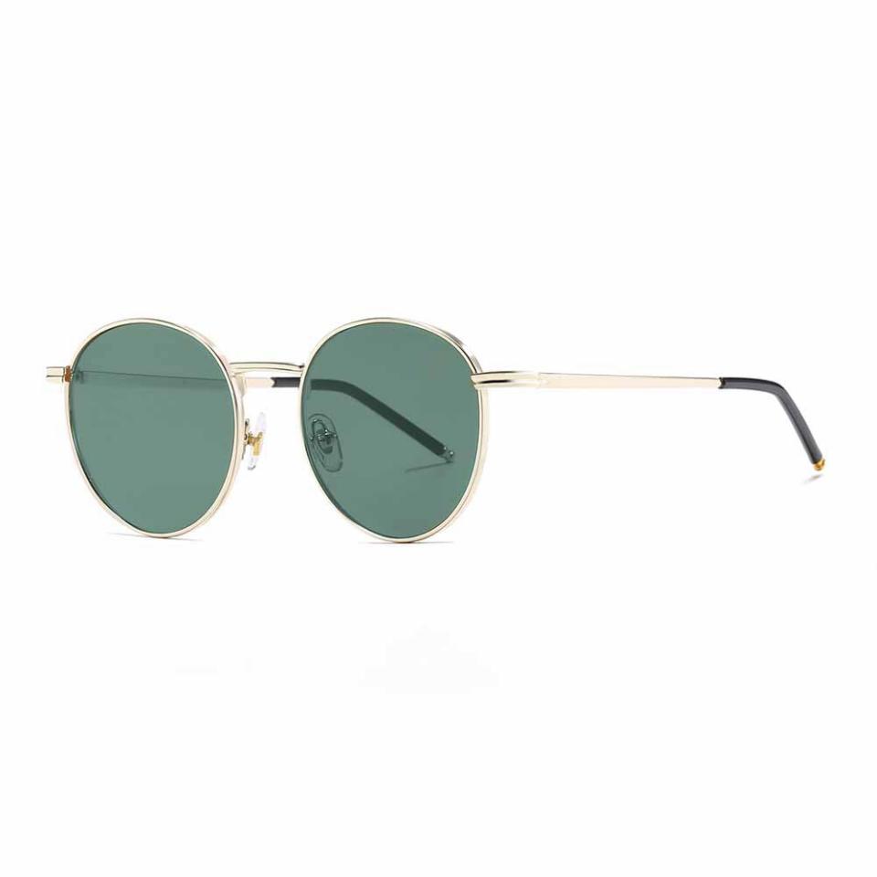 2026 New Fashionable Fashion Modern Retro Women's Sunglasses Outdoor Travel Party Decoration Essential UV400 Luxury Sun glasses