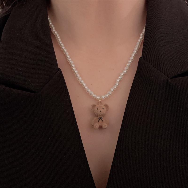 Creative Bear Pendant Choker Necklace for Men Hip Hop Punk Imitation-Pearl Beads Chain Male Y2K Luxury Jewelry Accessories
