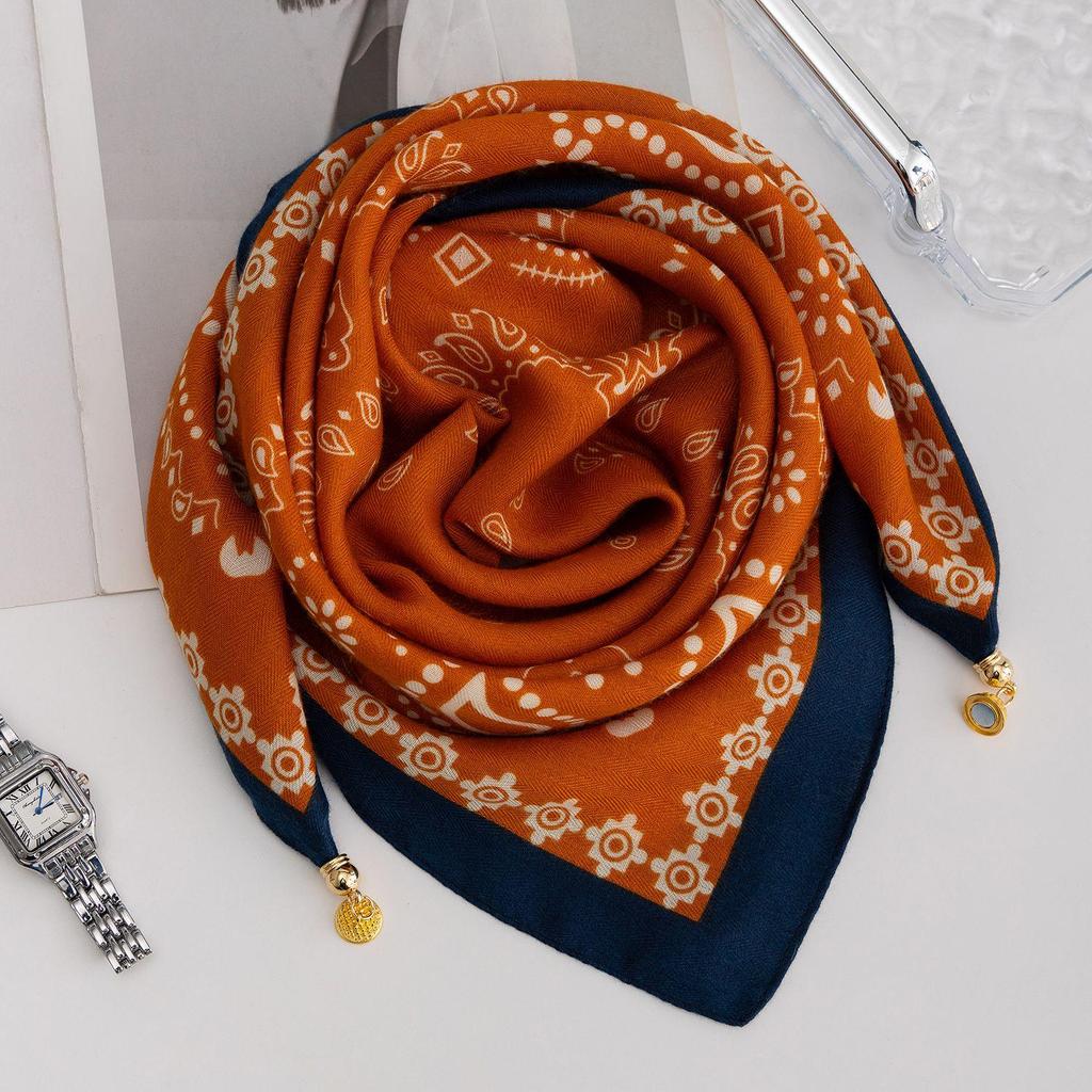 Women's Magnetic Buckle Cotton Scarf - Stylish, Lightweight, Comfortable Neck Protection