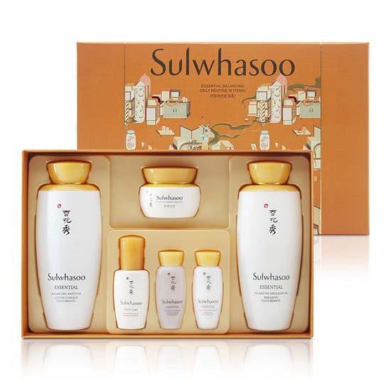 

Набор согласных Sulwhasoo 2 типа + 1 случайная фотокарточка