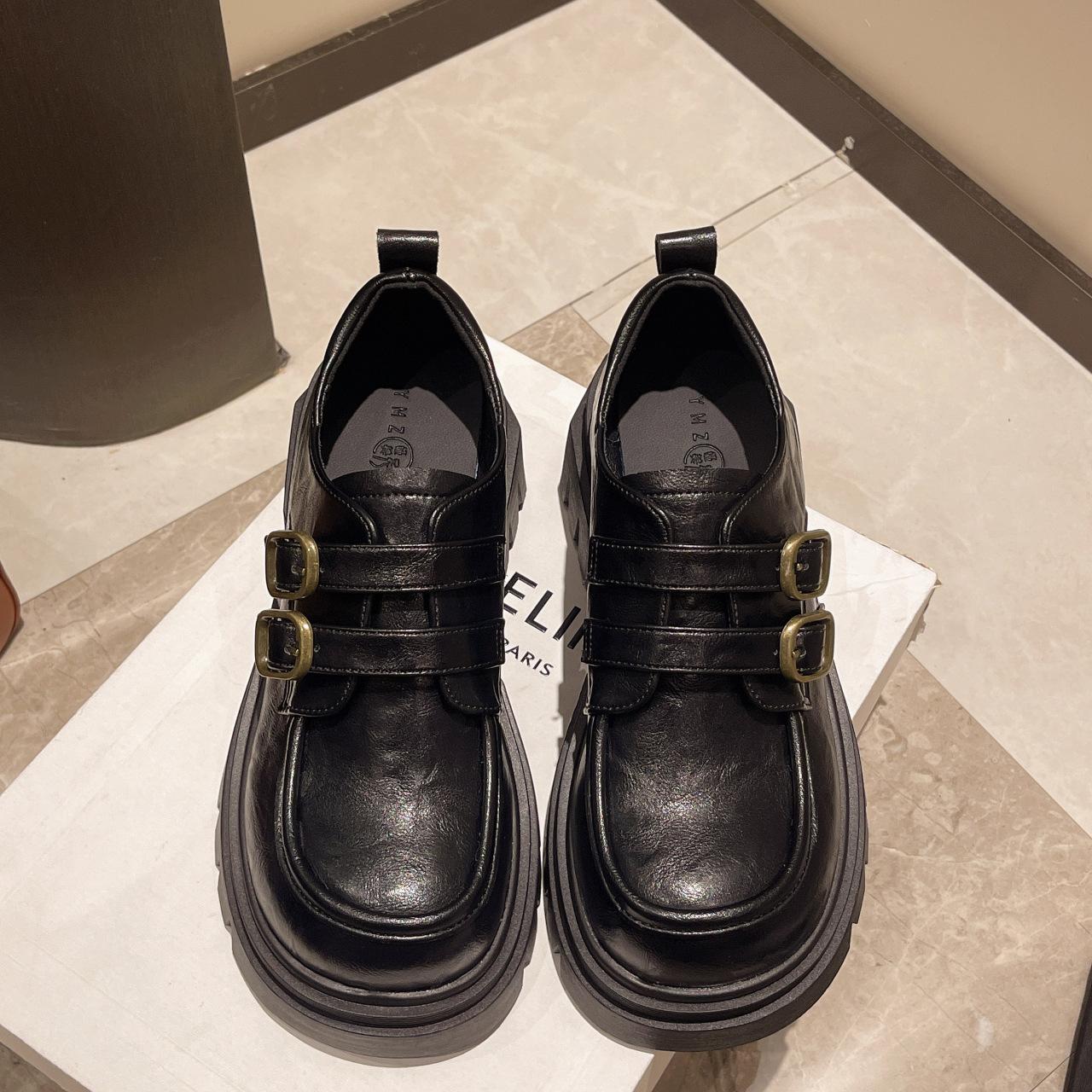 

Platform British style small leather shoes women s 2025 new spring and autumn one-pedal black single shoes retro women s shoes loafers 40