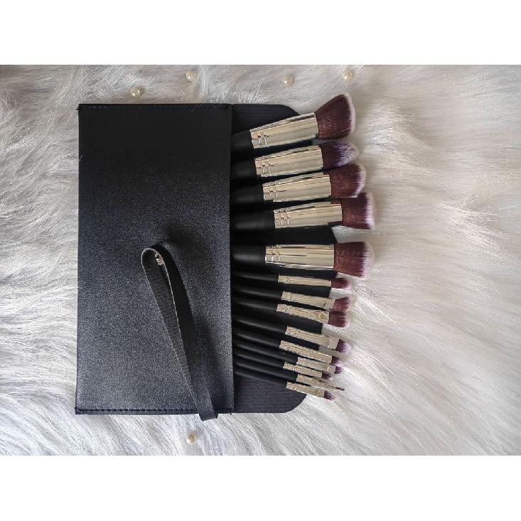 Makeup Brush Set Eyeshadow Loose Powder Blush Highlight Concealer Beginner Brush Full Set Tools Soft Bristle Beauty Supplies