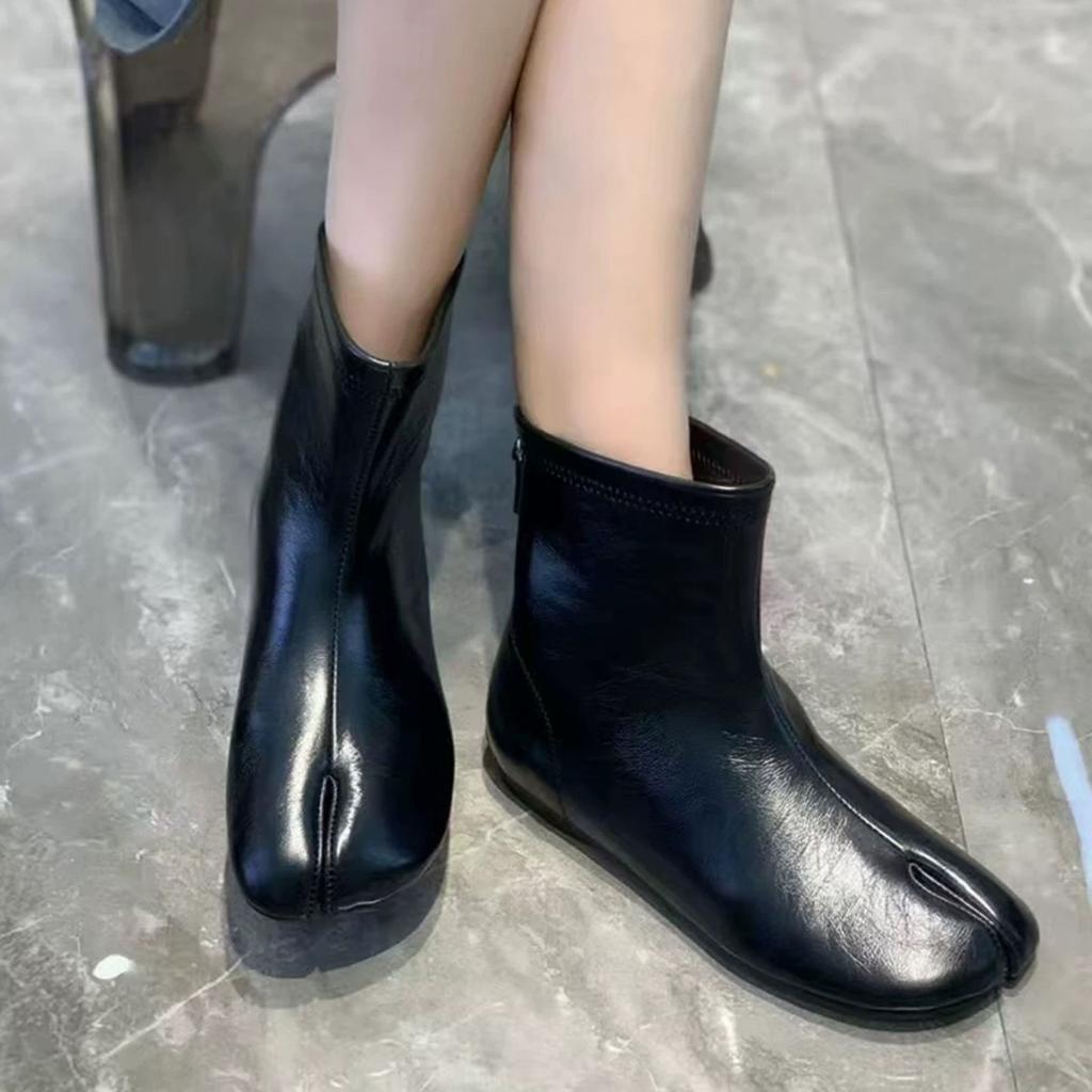 Cowhide Version~ Korean Version Niche Inner Height Increase Rear Zipper Pig's Trotters Split-toe Boots Short Boots Women's 2025 New Chelsea Boots