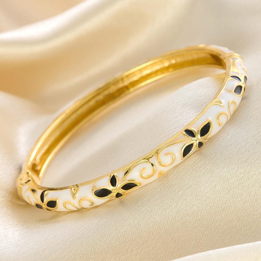 Traditional Hollow Out Flower Bangle Classic Women's Hand Bracelet Vintage Cloisonne Bangle  Girls