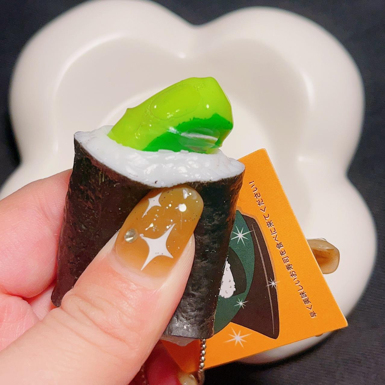 

New Simulation Sushi Fish Bamboo Wheel Squeezes Toys Novelty TPR Sushi Key Chain Stress Relieving Toys Pinch Music Fidget Toys