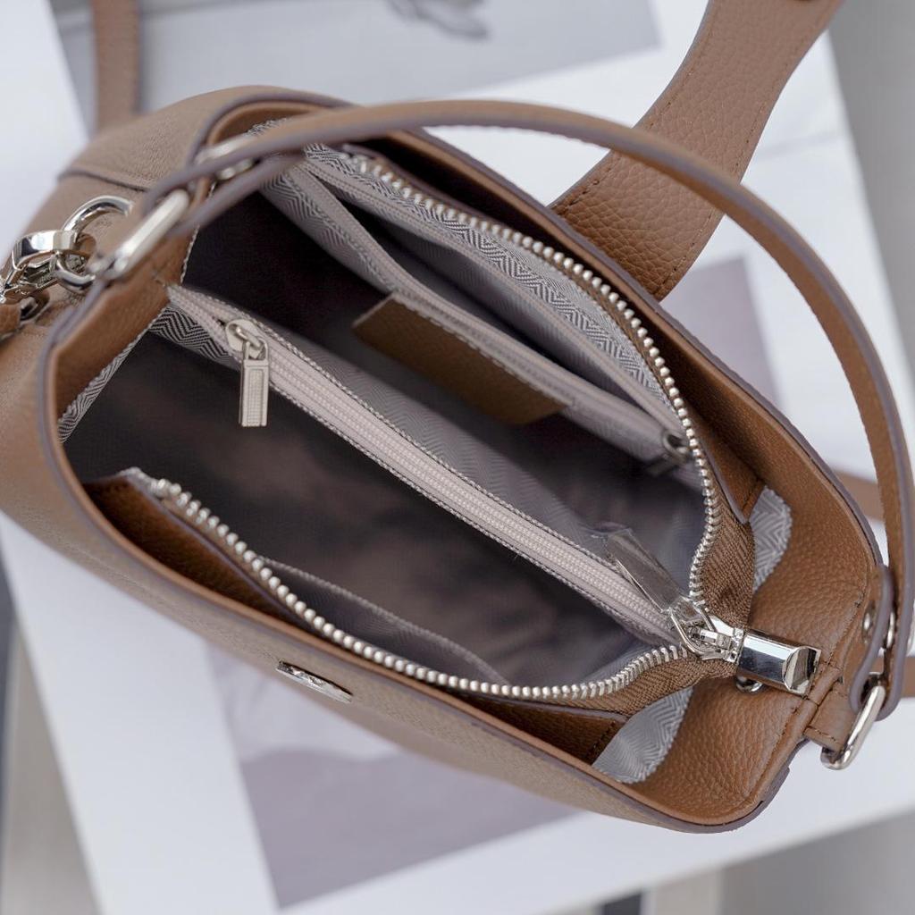 Women's Genuine Leather Bucket Bag - High-End Cowhide Crossbody & Shoulder Bag for Autumn 2025