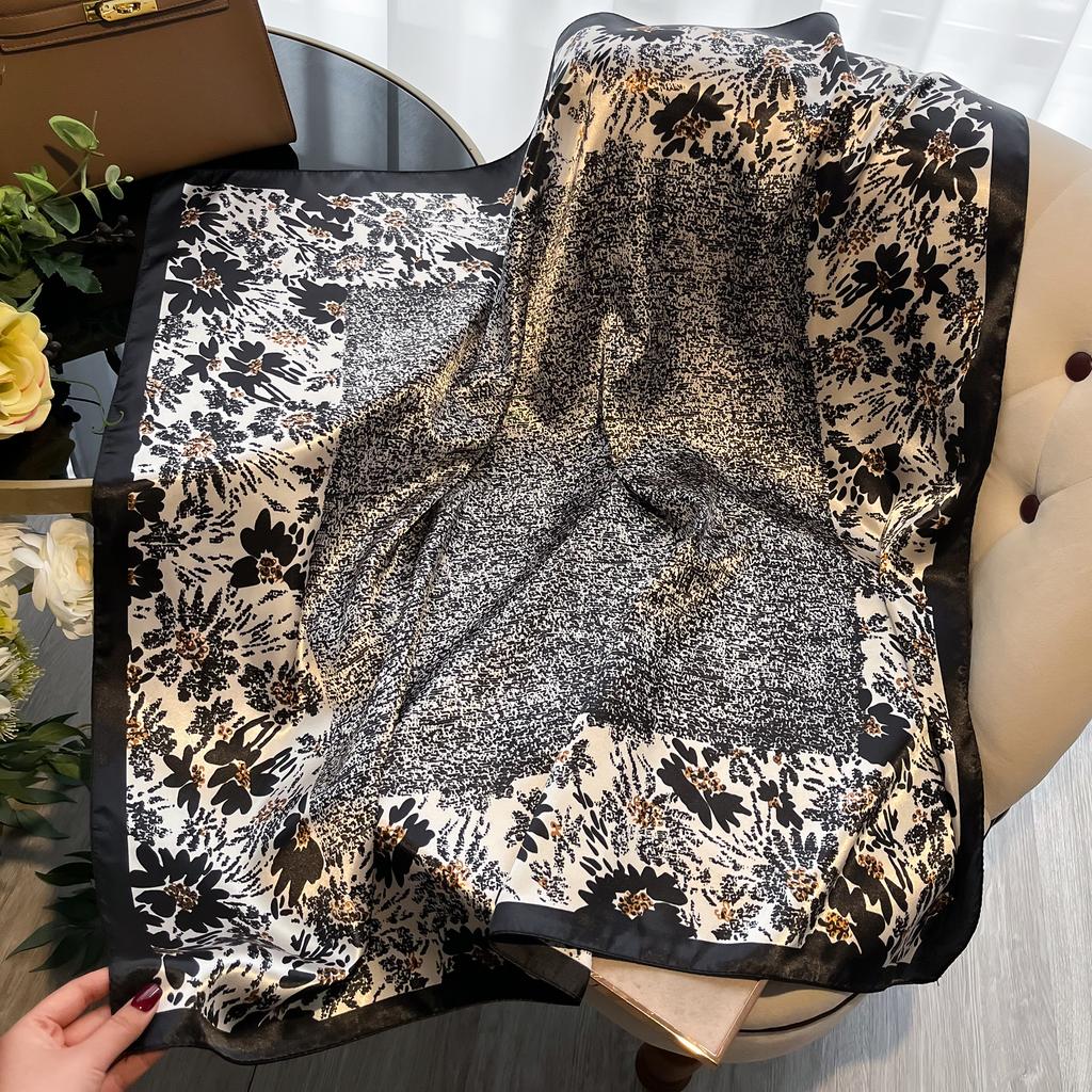 New Luxury Brand 90*90cm Silk Satin Square Scarf Women Hijab Bandana Headband Ladies Shawls Bag Wrap Muffler Neckerchief Foulard