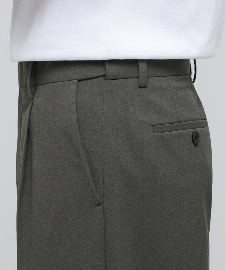 MUSINSA STANDARD Lightweight Loose Tapered Hidden Banding Crop Slacks [Dusty Khaki]