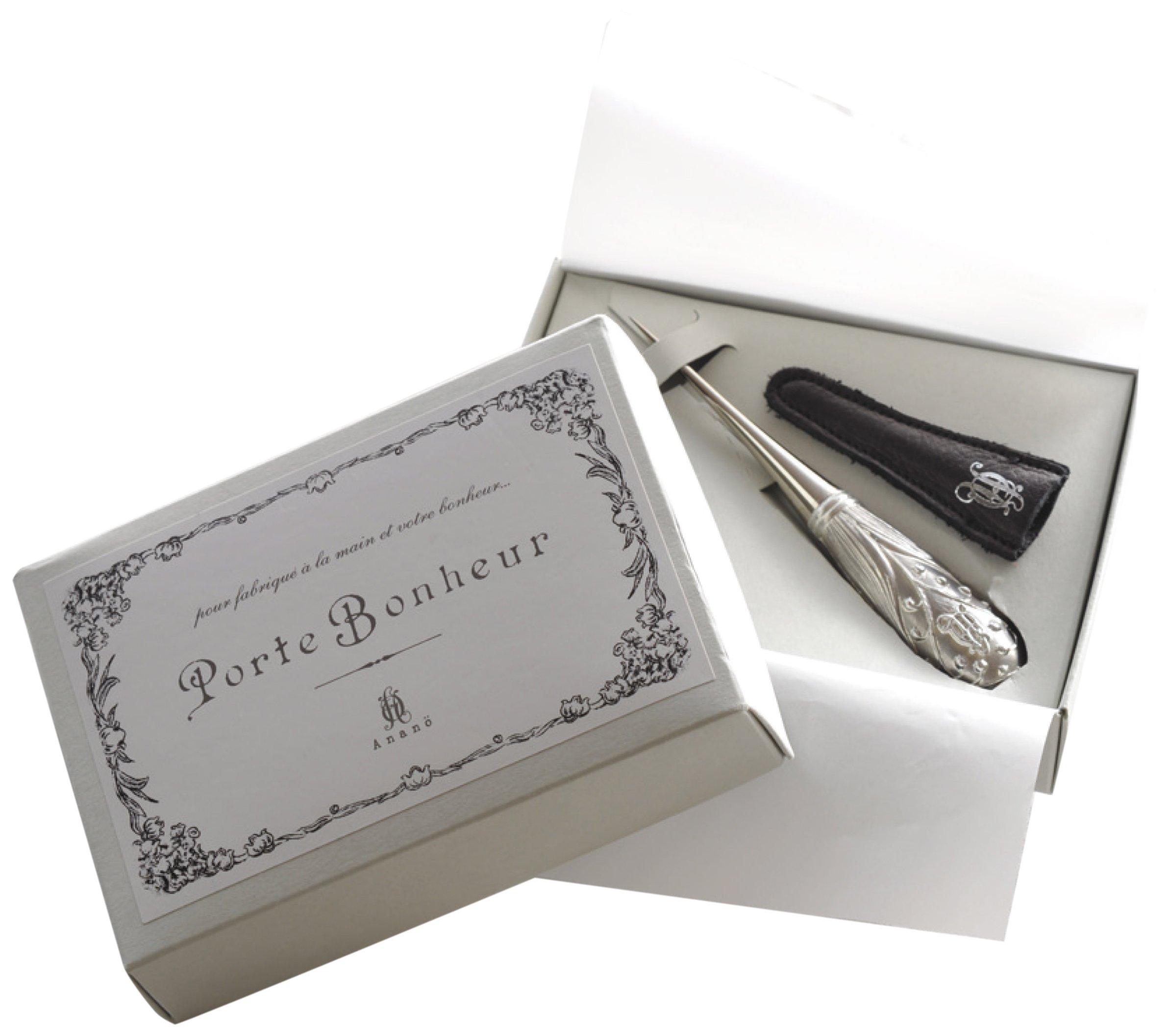 

Серия Anano Porte Bonheur Кожа с перфорацией «Ландыш» (с чехлом) 74-939