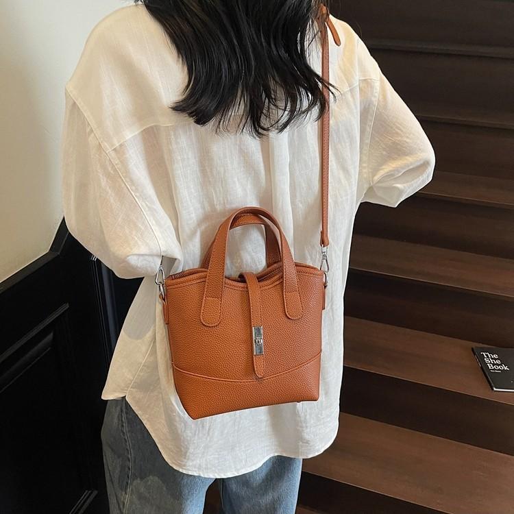Bags Women's New Handbags Bucket Bags Fashion Versatile Commuter Large Capacity Messenger Bags Women's Bags Tide