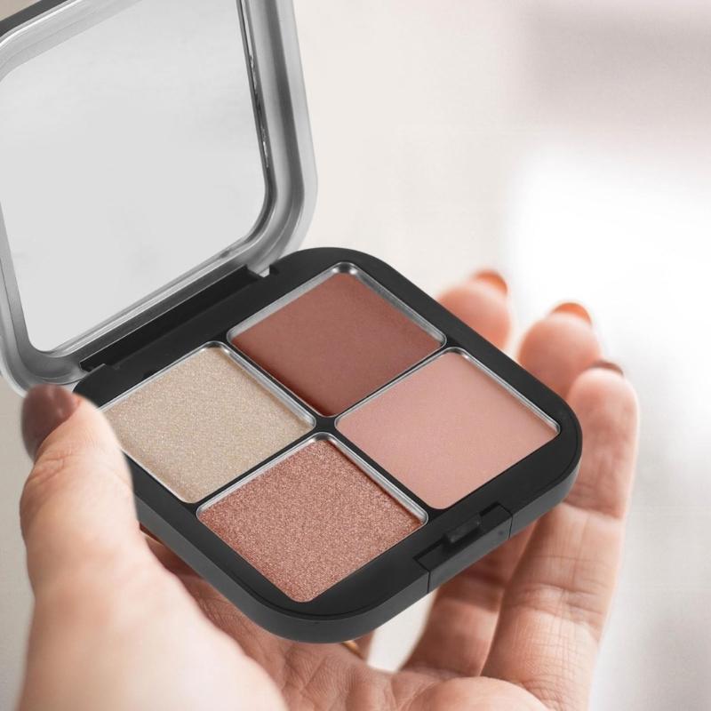 Magnetic Shut Cosmetic Storage Boxes Makeup Holder Matte Finish Empty Eyeshadow Palette For Purse Or Travel