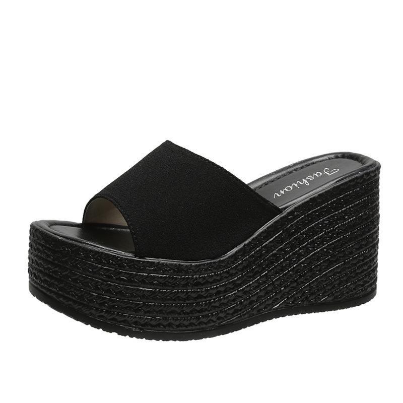 Sponge Cake, Thick Bottom Slope and Fish Mouth Breathable One-word Beach Sandals