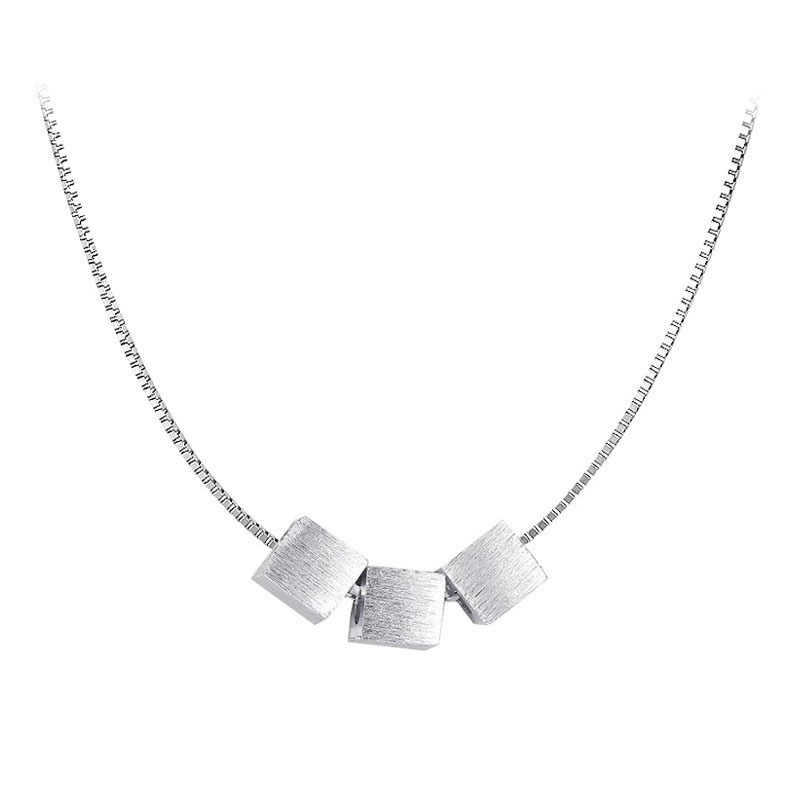 Compact Sugar Cube Necklace Women'S Simple Fashion Niche Exquisite Temperament Versatile Geometric Pendant Premium