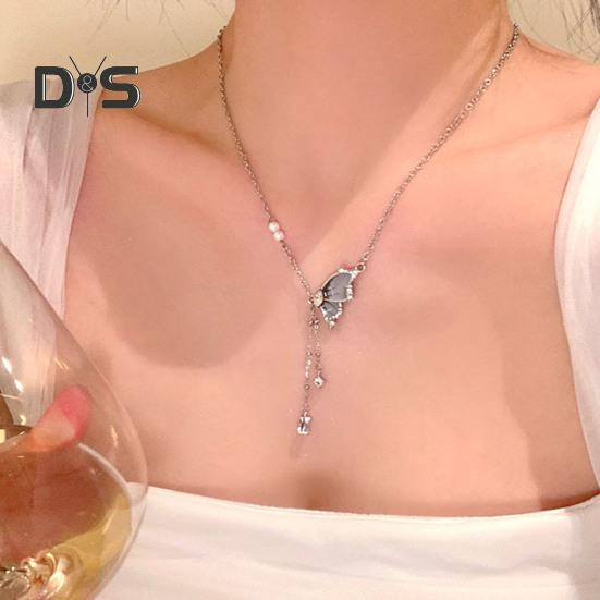 Dame Halskjede Kobber Sommerfugl Anheng Dusk Cubic Zirconia Elektrobelagt Justerbar Lengde Ball Party Halskjede Hals Smykker