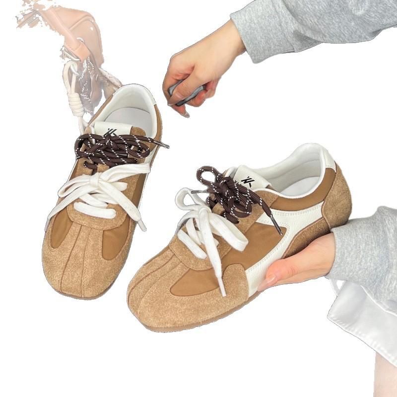 Suding Home Height Increase 4cm Retro German Training Shoes Women's 2025 New Casual Versatile Sports Shoes Forrest Gump Shoes Tide