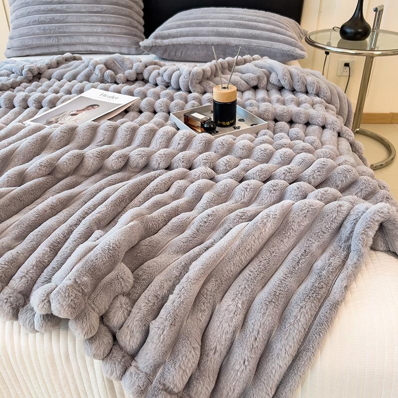 

Двойное толстое одеяло из искусственной кроличьей шерсти 200x230cm серый