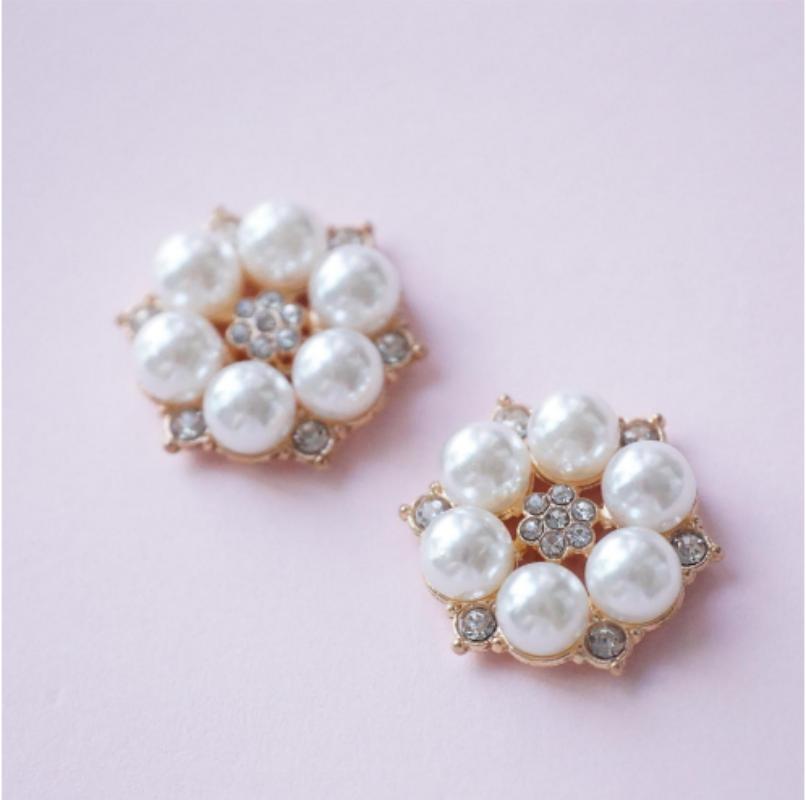 10 ks/šarže 28mm Kovové Perlové Knoflíky DIY Nádherné Ručně Vyráběné Křišťálové Mašle Svatba Dekorace Doplňky