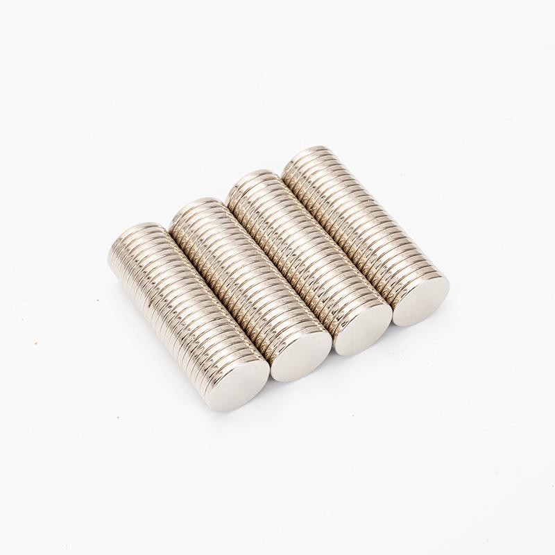 Strong Neodymium Iron Boron Round Magnet Sheet - Small Magnetic Sticker