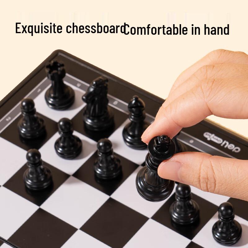 Deli Portable Magnetic Folding Chess Set