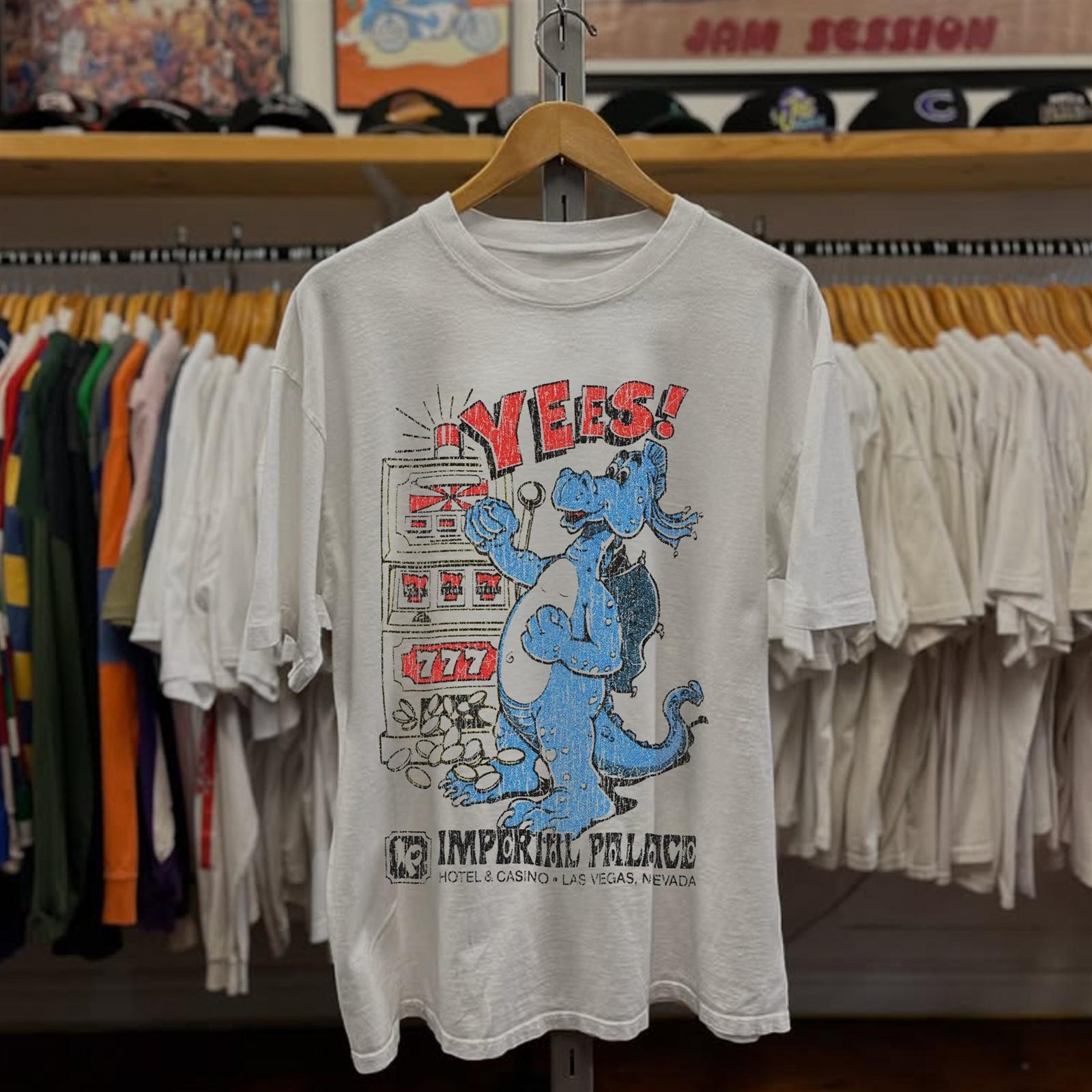 Imperial Palace Aged White T-Shirt M S