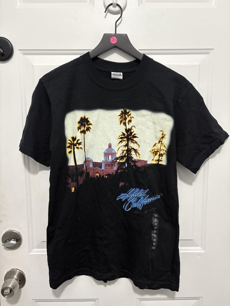The Eagles Hotel California Shirt Mens Medium Black Graphic Tee Anvil Band Unisex T-Shirt XXXXL