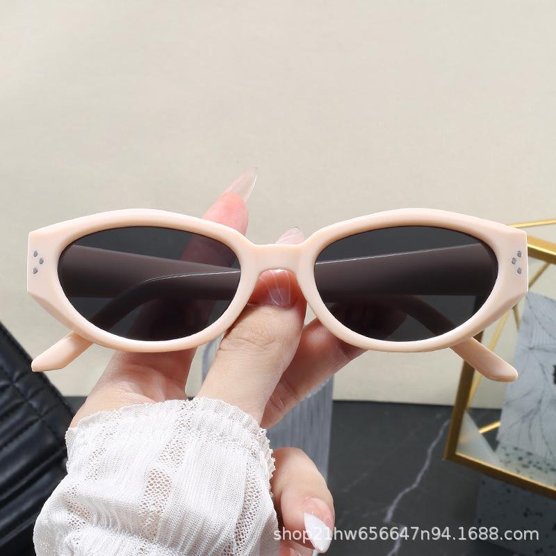 Women's Cat Eye Retro Fashion Sunglasses - Small Face Sun Protection, Hot Girl Style, Internet Celebrity Trend