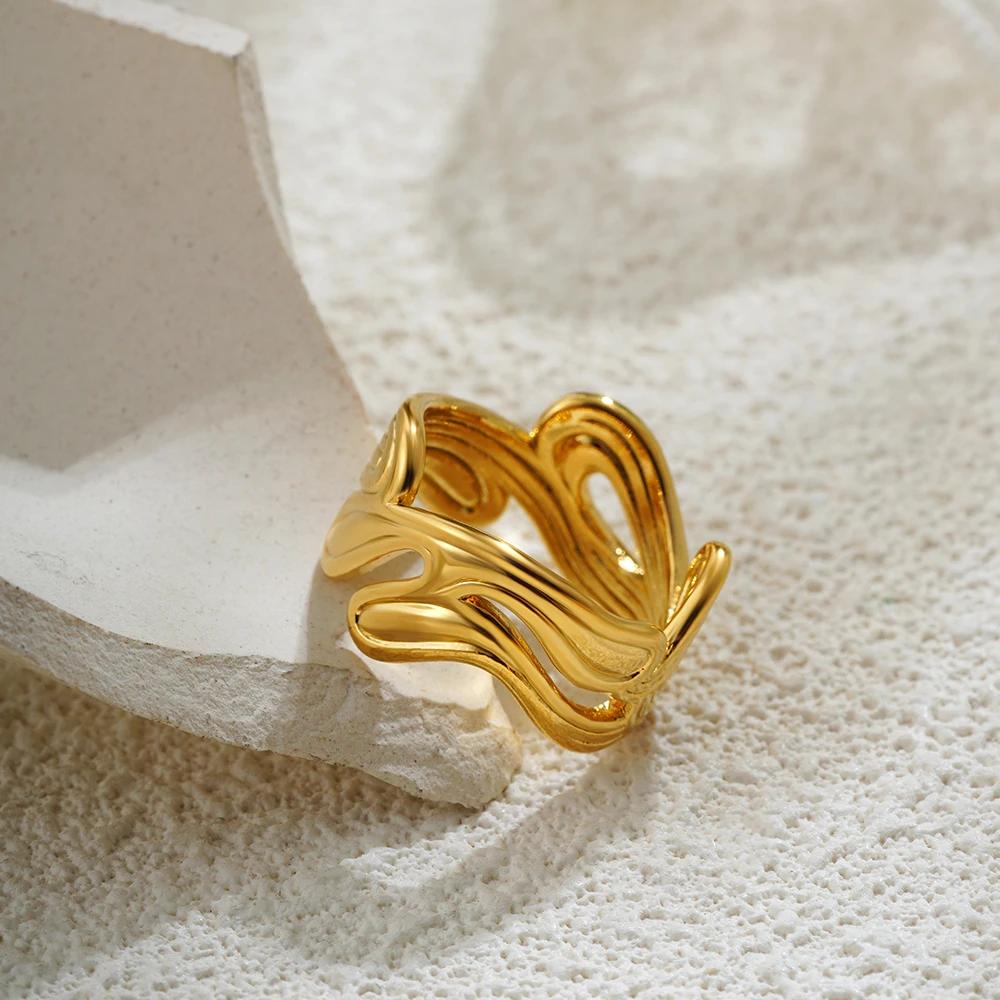 Classic Designer Geometric Irregular Ring for Women Stainless Steel Metal Hollow Out Striped Statement Knuckle Rings Wed Jewelry