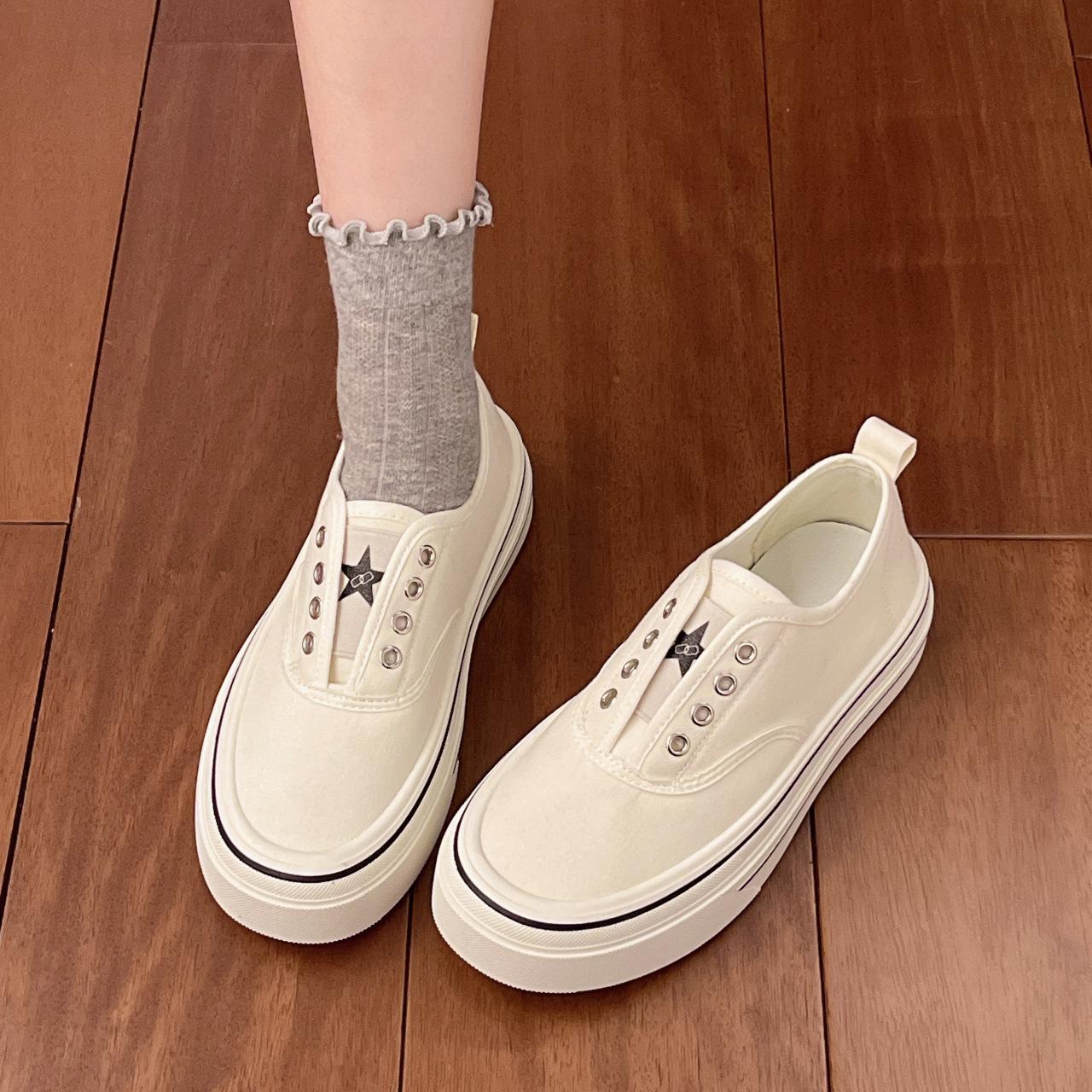 

Мягкая кожа платформа на одной педали повседневные парусиновые туфли женские весна-осень 2025 новый ретро спортивная обувь без шнурков 40