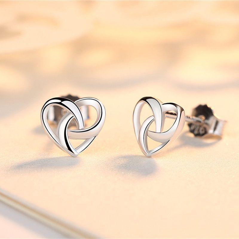 Fashion New Minimalist Tiny Metal Hollow Heart Stud Earrings for Women New Fashion Mini Cute Earrings Accessories Zircon Gift