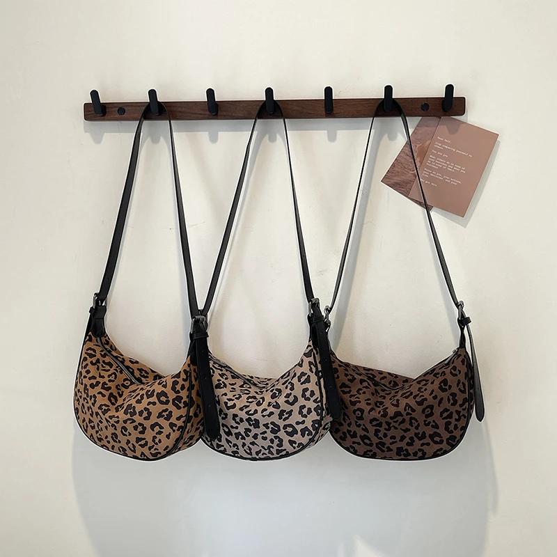 High Capacity Leopard Nylon Zipper Casual Shoulder Bags High Quality Soft Versatile Print Commuting Simple Crossbody Bags