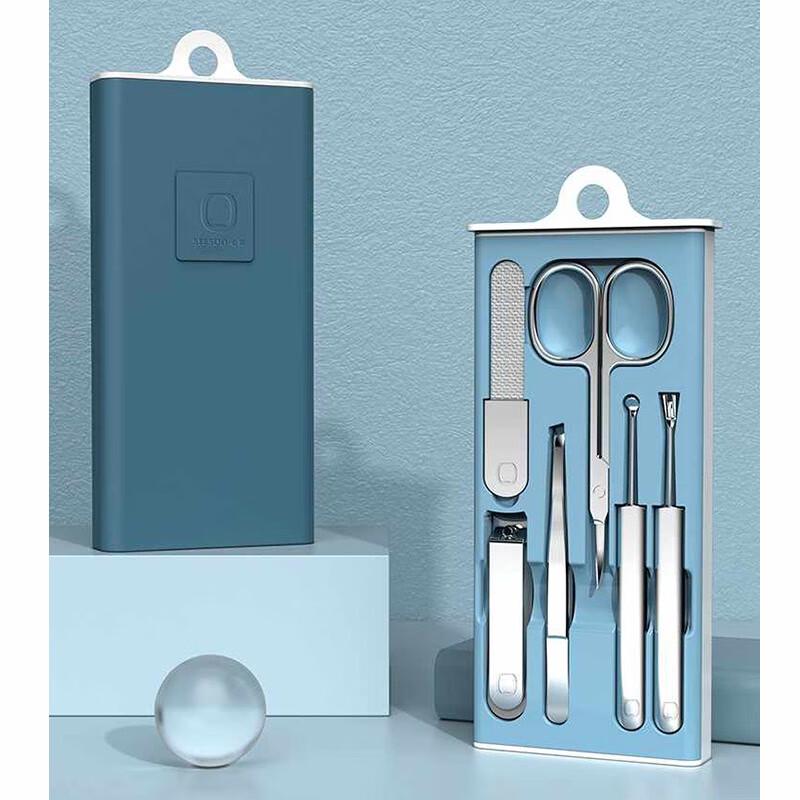 Qisu 4-Piece Nail Care Set