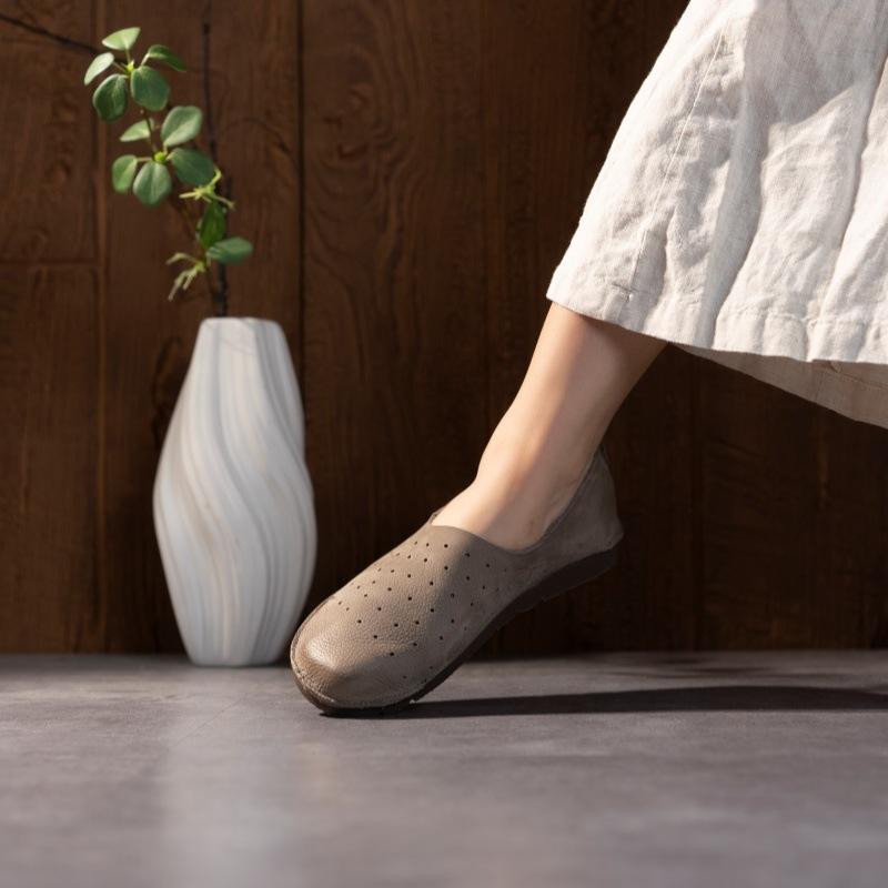 Leather Hollow Hole Shoes Women's Summer New First-layer Cowhide Soft-soled Women's Shoes One-pedal Cowhide Men's Shoes