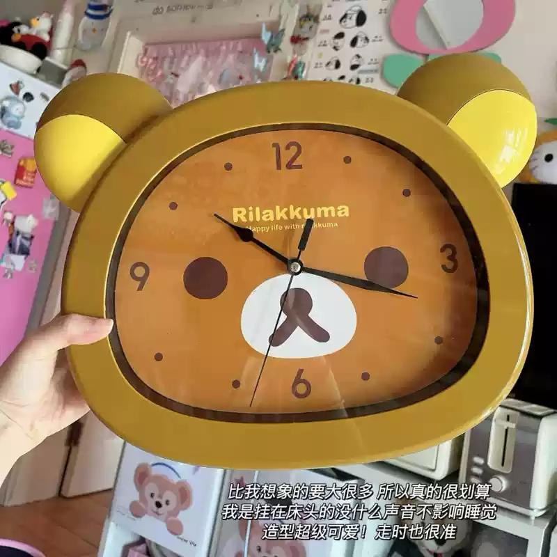 

Silent Sweep Wall Clock, Adorable Cartoon Bear Design for Living Room & Bedroom, Non-Ticking Quiet Quartz Clock for Home Office коричневий