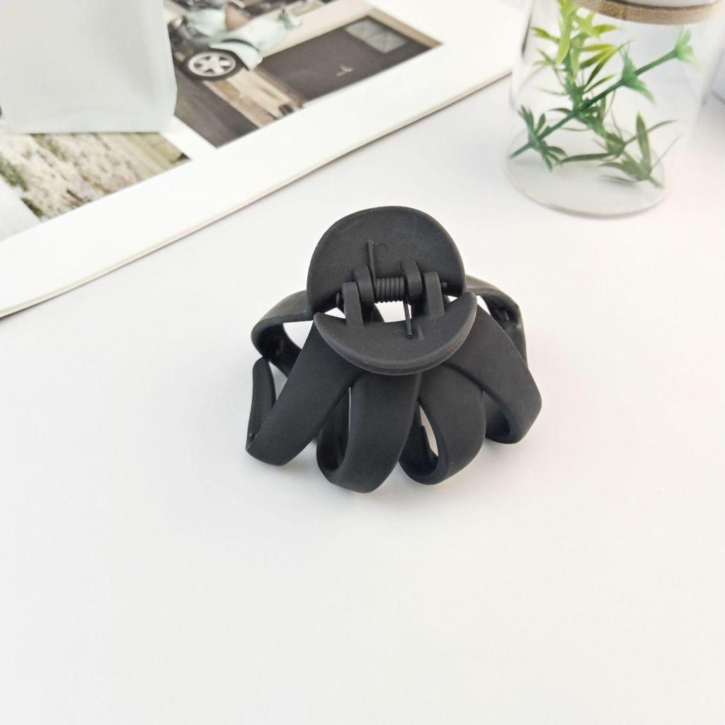 6,5 cm Einfarbige Krake Haarspange - Vielseitiges Dutt- und Haifischspangen-Haaraccessoire
