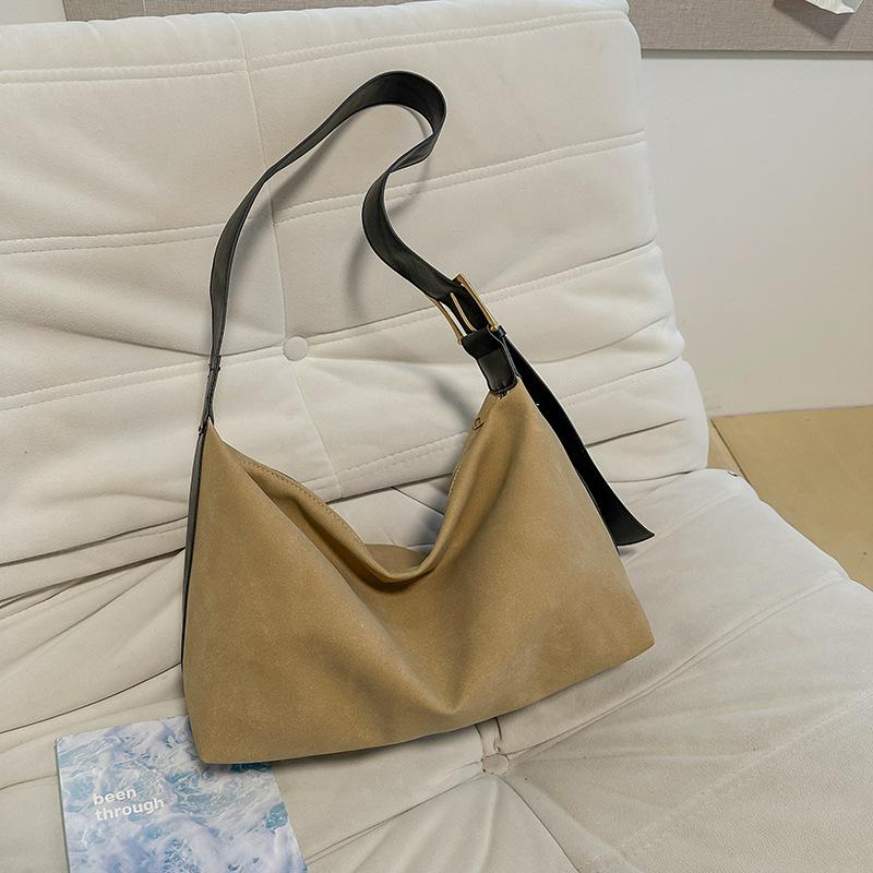 

Retro versatile large-capacity tote bag women s new high-end fashion shoulder messenger bag commuter bag хаки