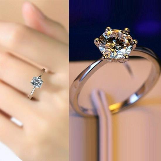 Adjustable 6mm Six-Claw Diamond Ring for Elegant Marriage Proposals