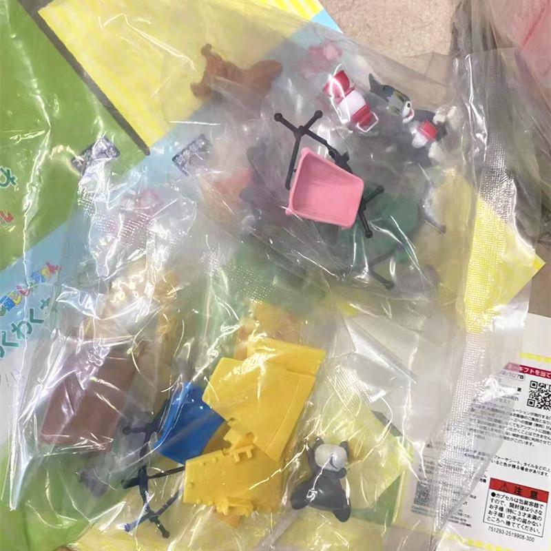 Adorable Tom And Jerry Camping Miniature Scene Pvc Blind Box Collectible Toy
