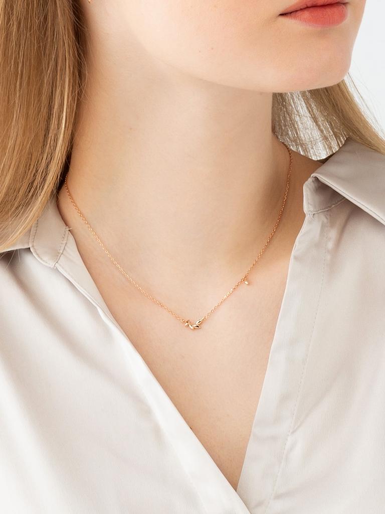 Baby Leaf Necklace C24NB097