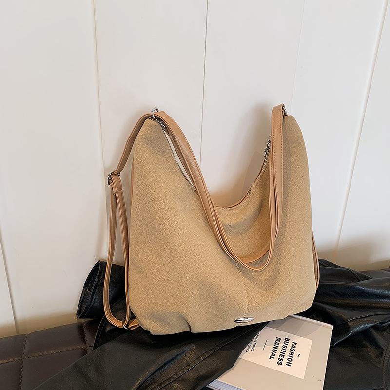 Temperament Fashion Commuter Portable Tote Bag 2024 New Niche Shoulder Bag Large Capacity Lazy Casual Backpack