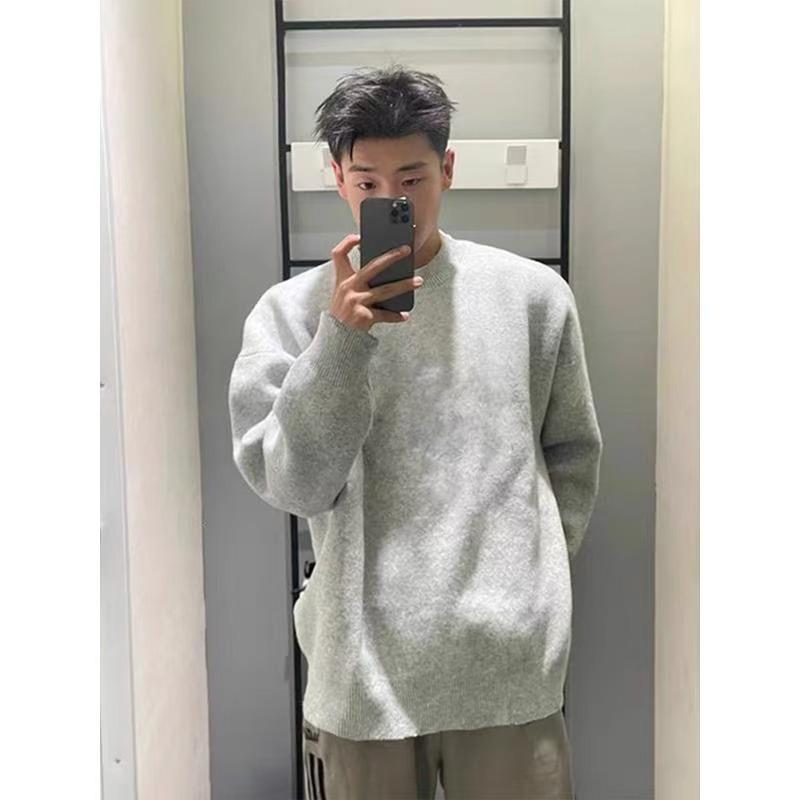 

CleanFit Men s Light Grey Crew Neck Sweater, Autumn/Winter, High-End Knitted Base Layer M світло-сірого кольору