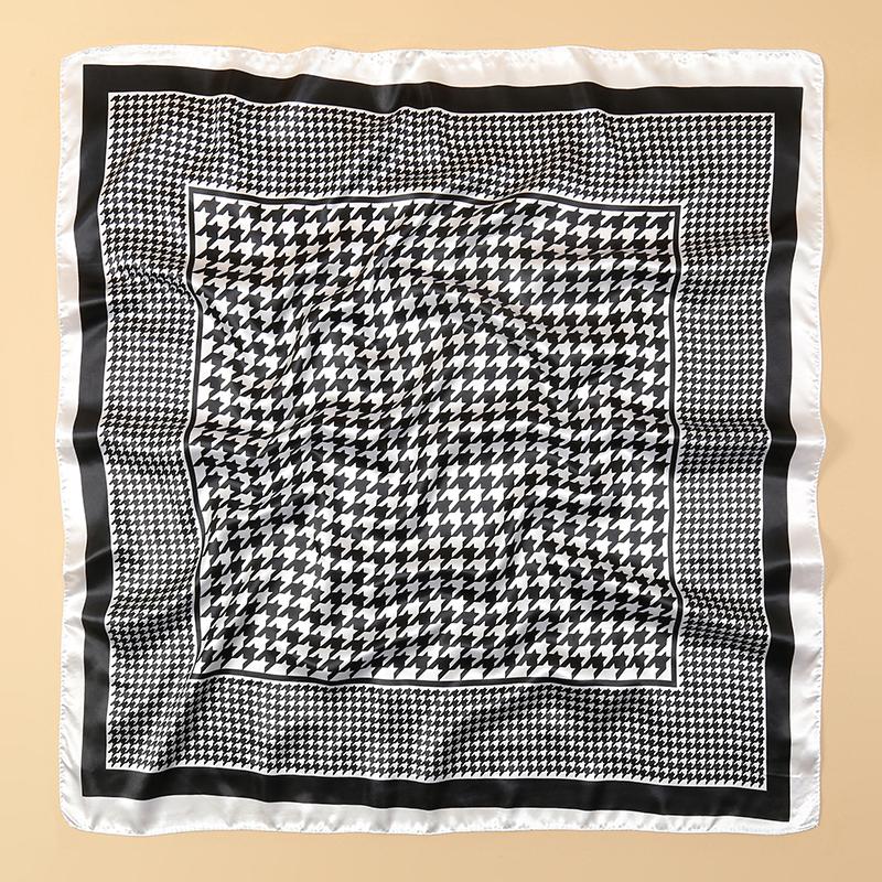 Luxury Brand Bandana Silk Square Leopard Print Scarf Women Satin Shawl Hijab Female Scarves Hair Band Headkerchief