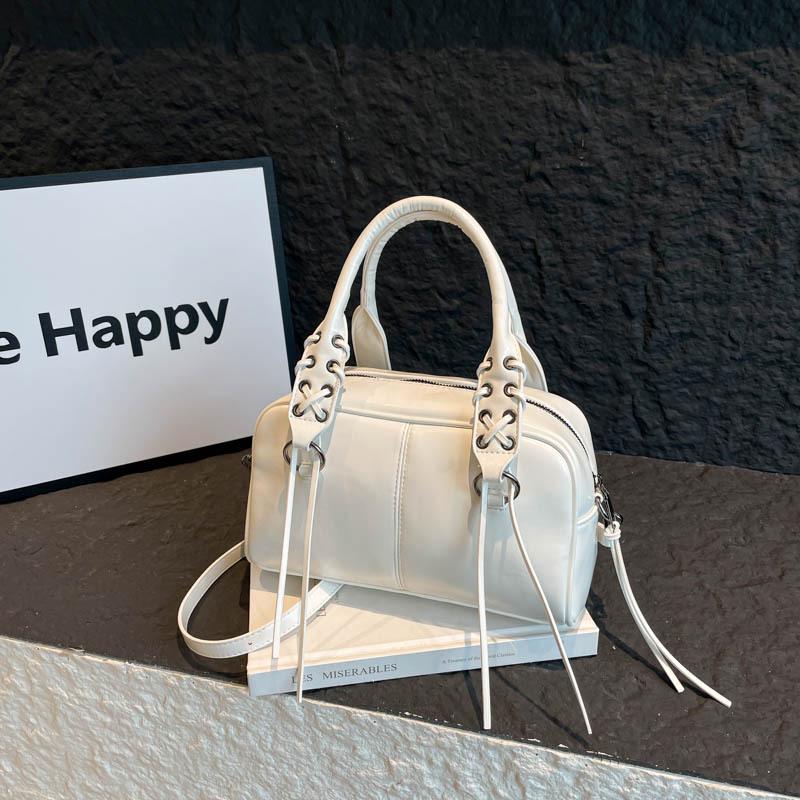 New retro handbag bag women's summer niche fashion commuter shoulder messenger bag